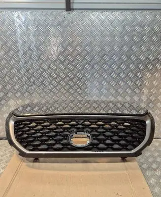 Toyota Corolla Cross Front bumper upper radiator grill 5311416060