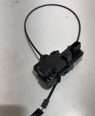 Tesla Model S Rear door lock 600891400C