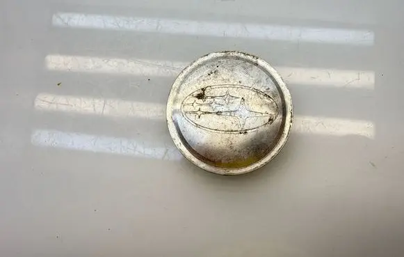 Subaru Forester SF Original wheel cap 