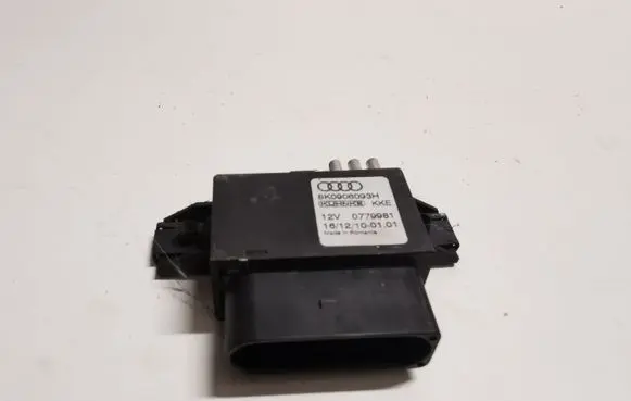 Audi A5 8T 8F Fuel injection pump control unit/module 8K0906093H