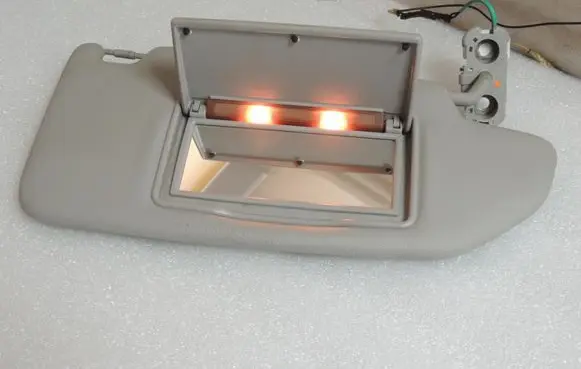 Volvo V70 Sun visor 39970049
