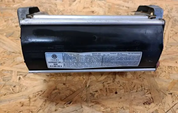 Audi A3 S3 8L Passenger airbag 8L0880202A 1173940396325 96325
