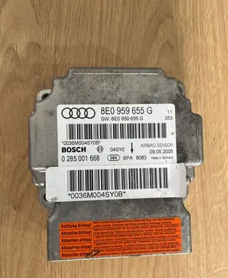 Audi A4 S4 B7 8E 8H Airbag control unit/module 8E0959655G