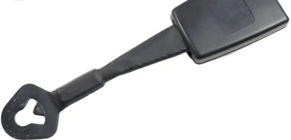Front seatbelt buckle