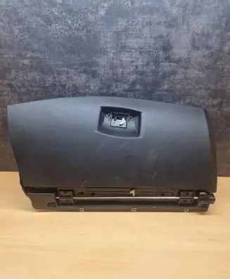 BMW 5 E60 E61 Glove box 51167034060 3101000
