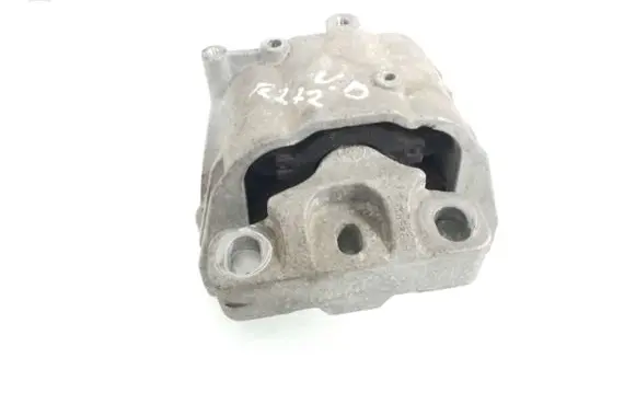 Volkswagen Golf V Engine mount bracket 1K0199262T