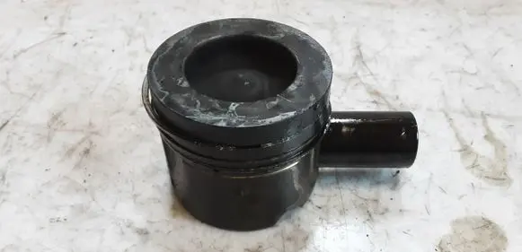 Audi A6 S6 C7 4G Piston 8372T 5R2