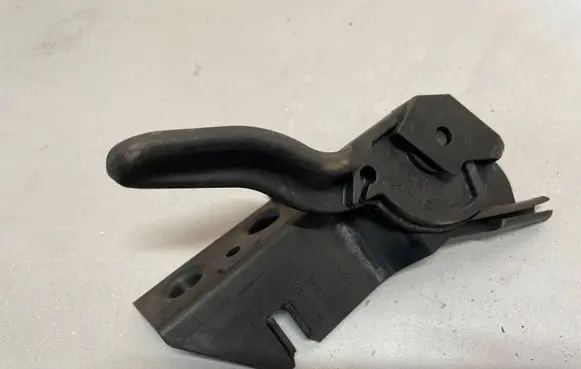 Opel Corsa E Engine bonnet (hood) release handle 13186909 13186912