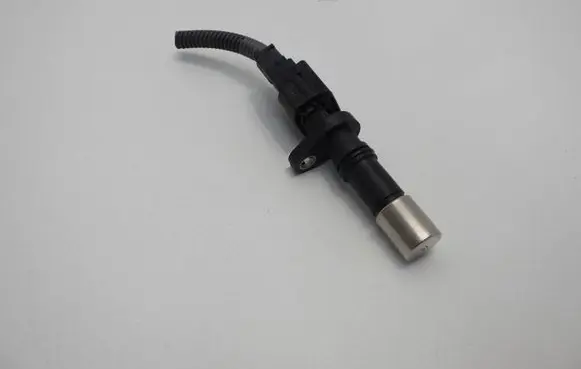 Suzuki Swace Crankshaft position sensor 82821-20410