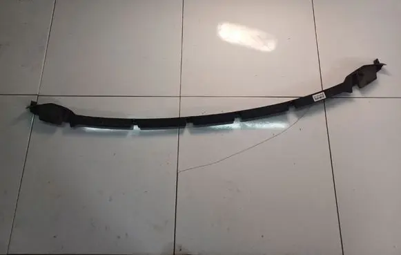 Volkswagen II LT Rear bumper mounting bracket