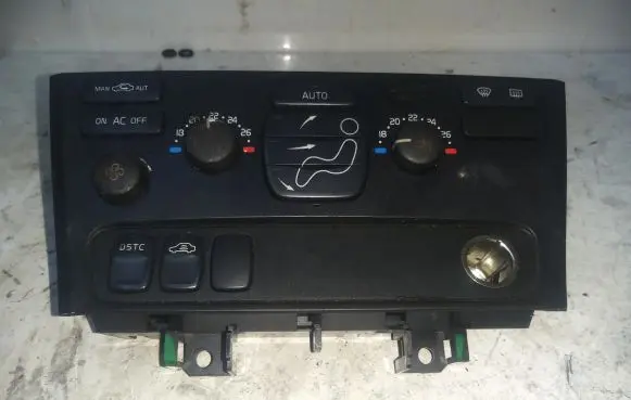 Volvo S60 Climate control unit 8691876