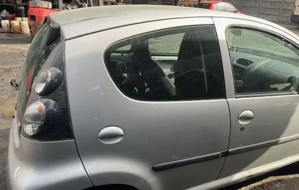 Citroen C1 Rear door 