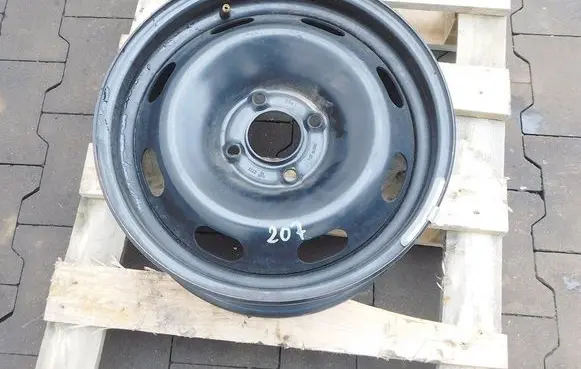 Peugeot 207 R15 steel rim 195742
