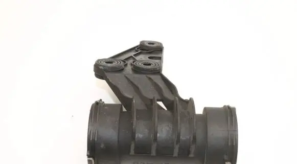 Mercedes-Benz CLK A209 C209 Intercooler hose/pipe A2035200295