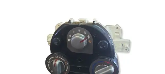Nissan Micra Climate control unit 275101HH1Z CX400092