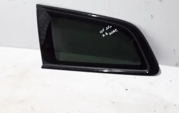 Volvo V60 Rear side window 31651505