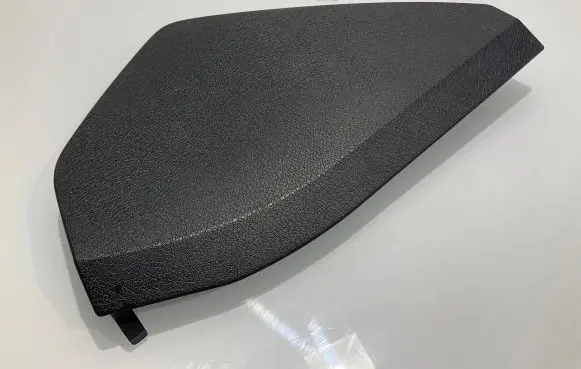 Mercedes-Benz E W211 Dashboard side end trim 2116800378 T0013783 A2116800378