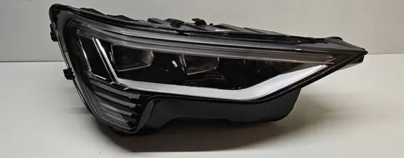 Audi e-tron Headlight/headlamp 4KE941040 A309