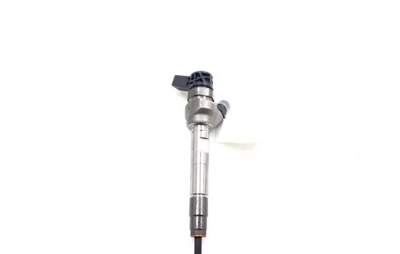 Toyota RAV 4 (XA40) Fuel injector 23670WA030
