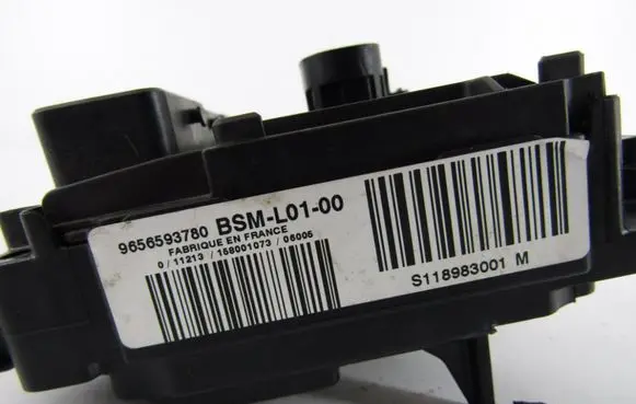 Peugeot 407 Fuse module 9656593780