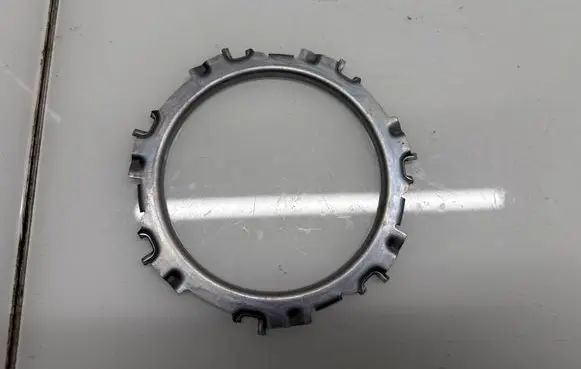 BMW X7 G07 In tank fuel pump screw locking ring/nut 1091445