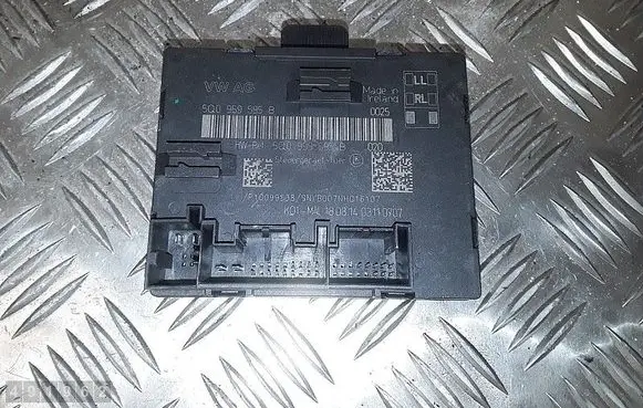 Audi A3 S3 8V Door control unit/module 5q0959595b p10099538