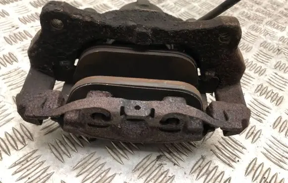 Citroen DS5 Front brake caliper