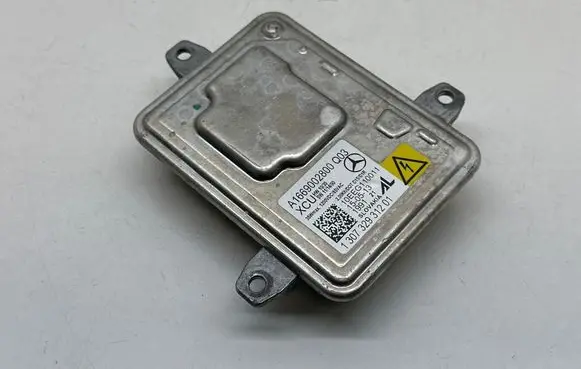 Mercedes-Benz B W246 W242 Headlight ballast module Xenon A1669002800