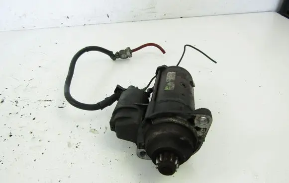 Volkswagen Golf IV Starter motor 02A911024G