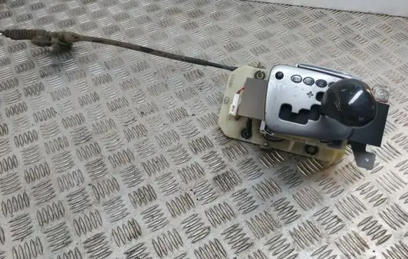 Subaru Outback Gear shifter/selector