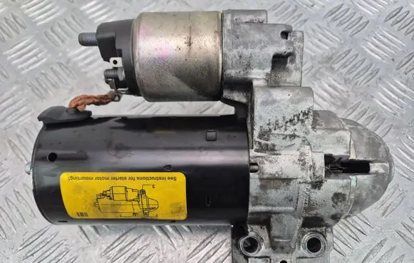 BMW 5 F10 F11 Starter motor 0001148010 8506657 50110122