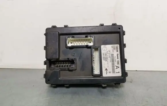Nissan Juke I F15 BSM Control unit 284B11KA0C