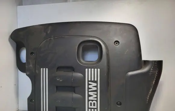 BMW 5 E60 E61 Engine cover (trim) 11147789000
