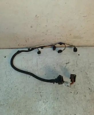 BMW 5 F10 F11 Fuel injector wires 736061604B