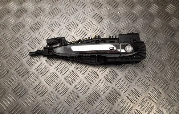 Maserati Ghibli Front door exterior handle 670005608