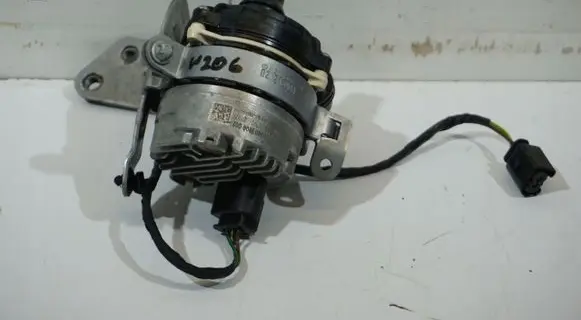 Mercedes-Benz A W177 Water pump 
