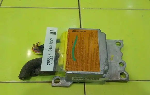 Nissan NV200 Airbag control unit/module 285563LS1D