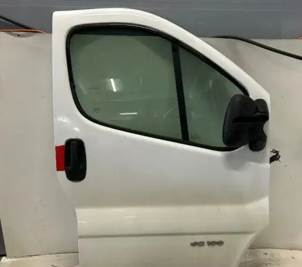 Renault Trafic II (X83) Front door