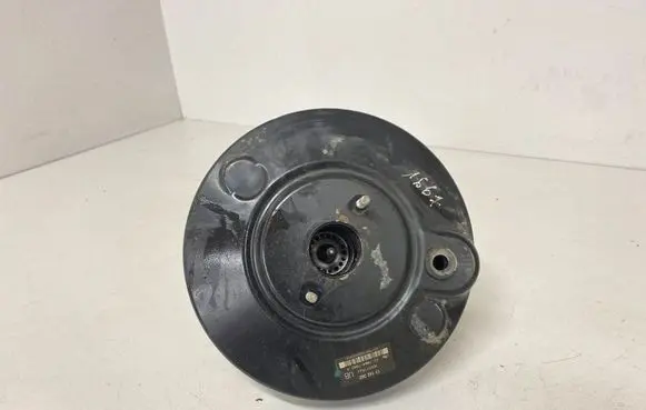 Opel Zafira B Brake booster