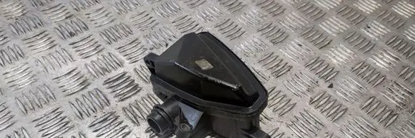 Intake resonator