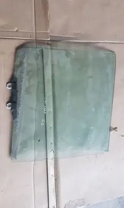 Honda CR-V Rear door window glass 43R007951