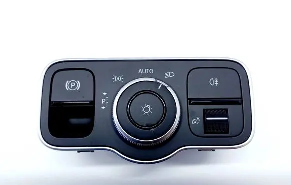Mercedes-Benz GLA H247 Light switch A2479052902