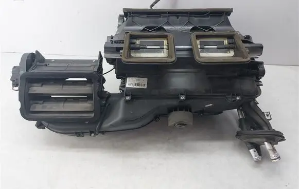 BMW 3 E90 E91 Interior heater climate box assembly 6937712