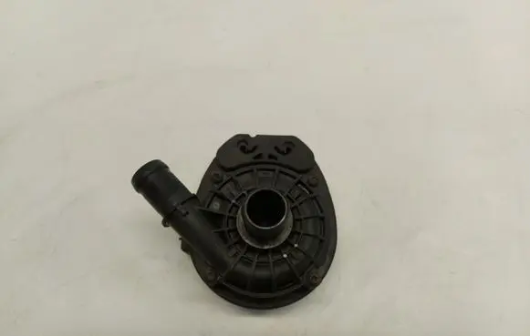 Nissan X-Trail T33 Electric auxiliary coolant/water pump 21580-6rua5a