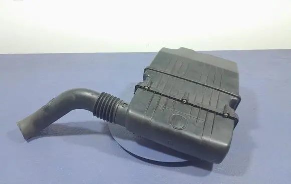 Fiat Punto (199) Air filter box 51773400