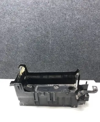Opel Insignia A Battery box tray 312632764