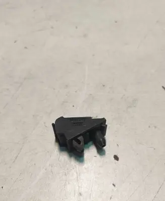Skoda Octavia Mk2 (1Z) Windshield washer spray nozzle 8Z0955987B