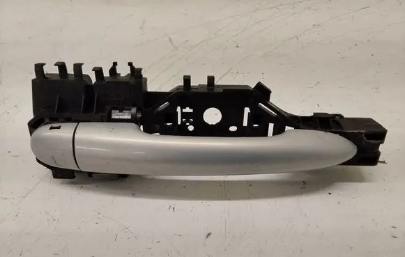 Renault Megane II Front door exterior handle 8200028463