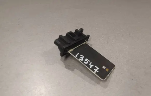Nissan Almera Tino Heater blower motor/fan resistor 271504M401 0621E20 2K0010713