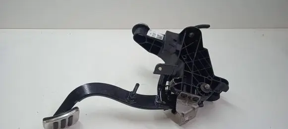 Clutch pedal
